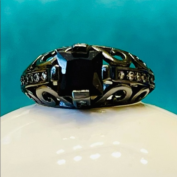 Women’s Black Sapphire Enchanting Black Gold Plate - Picture 4 of 5